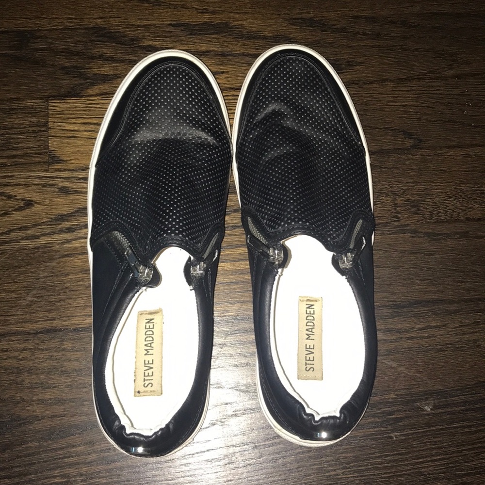 Steve Madden Slip Ons